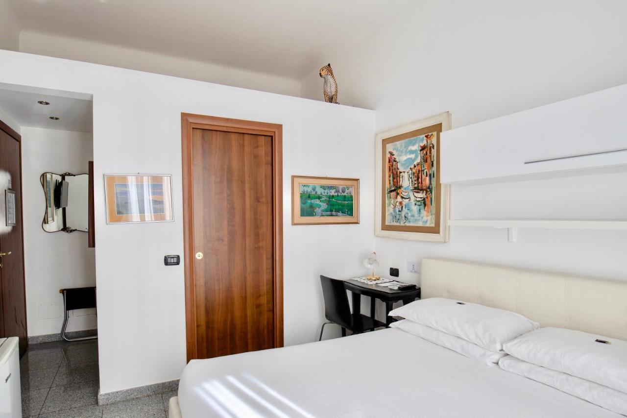 Aiello Suites Милан Экстерьер фото
