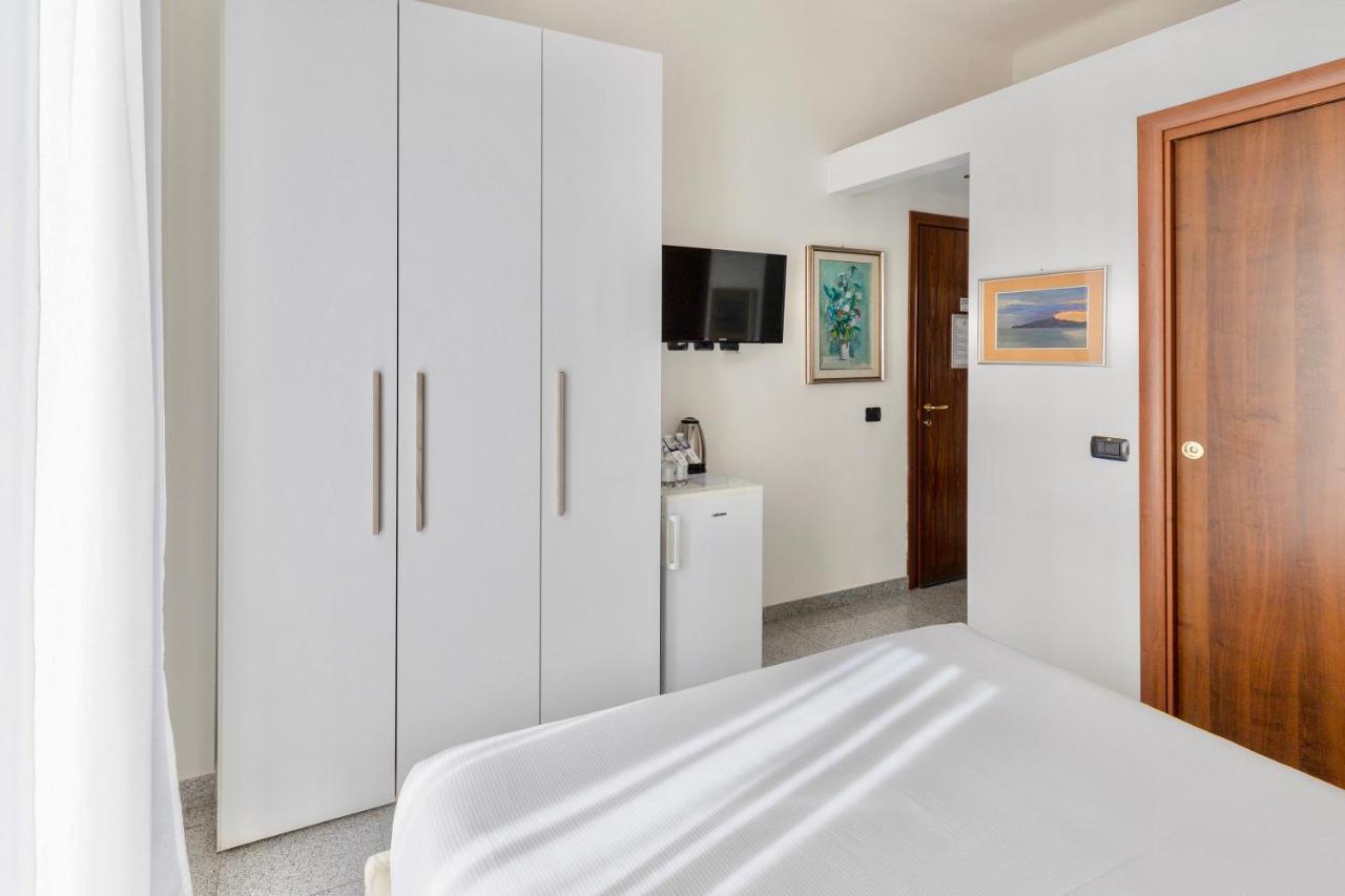Aiello Suites Милан Экстерьер фото