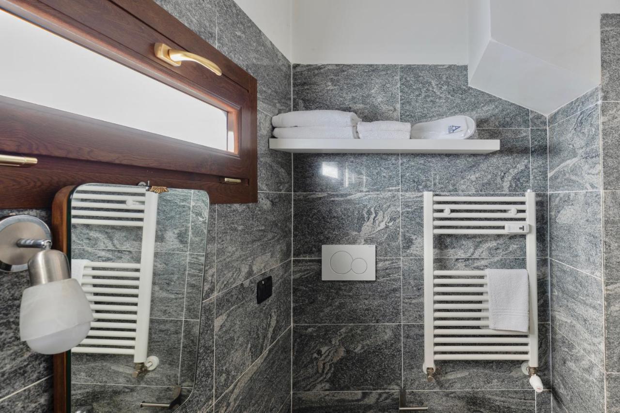 Aiello Suites Милан Экстерьер фото